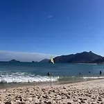 Beach Corner Apartment, Recreio
